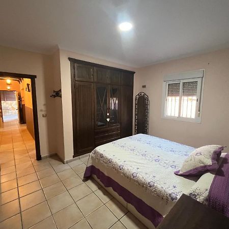 Chalet , A 6Km De La Playa 奇克拉纳－德拉弗龙特拉 外观 照片